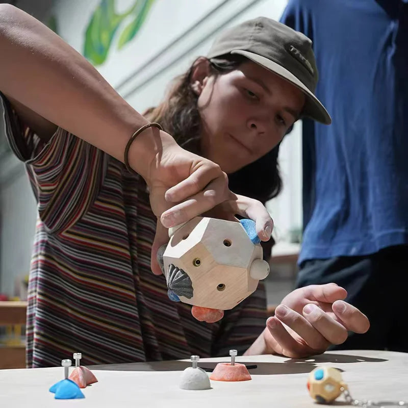Finger Trainer Bouldering Ball